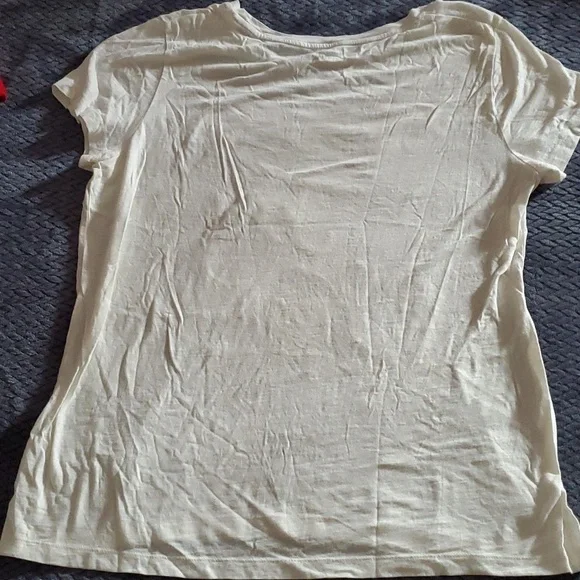 Holiday tee - Picture 4 of 4